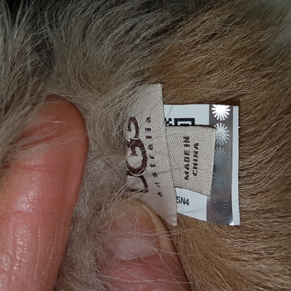 UGG infinity scarf Sheepskin Shearling - Picture 4 of 4